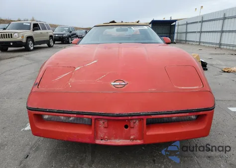 1986 Chevrolet Corvette из США, поврежденный, VIN 1G1YY6788G5902556